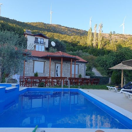 Rustic Villas Barlovic 乌尔齐尼 外观 照片